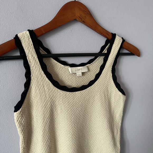 LOFT Textured Cream and Black Tank Top - Picture 2 of 6